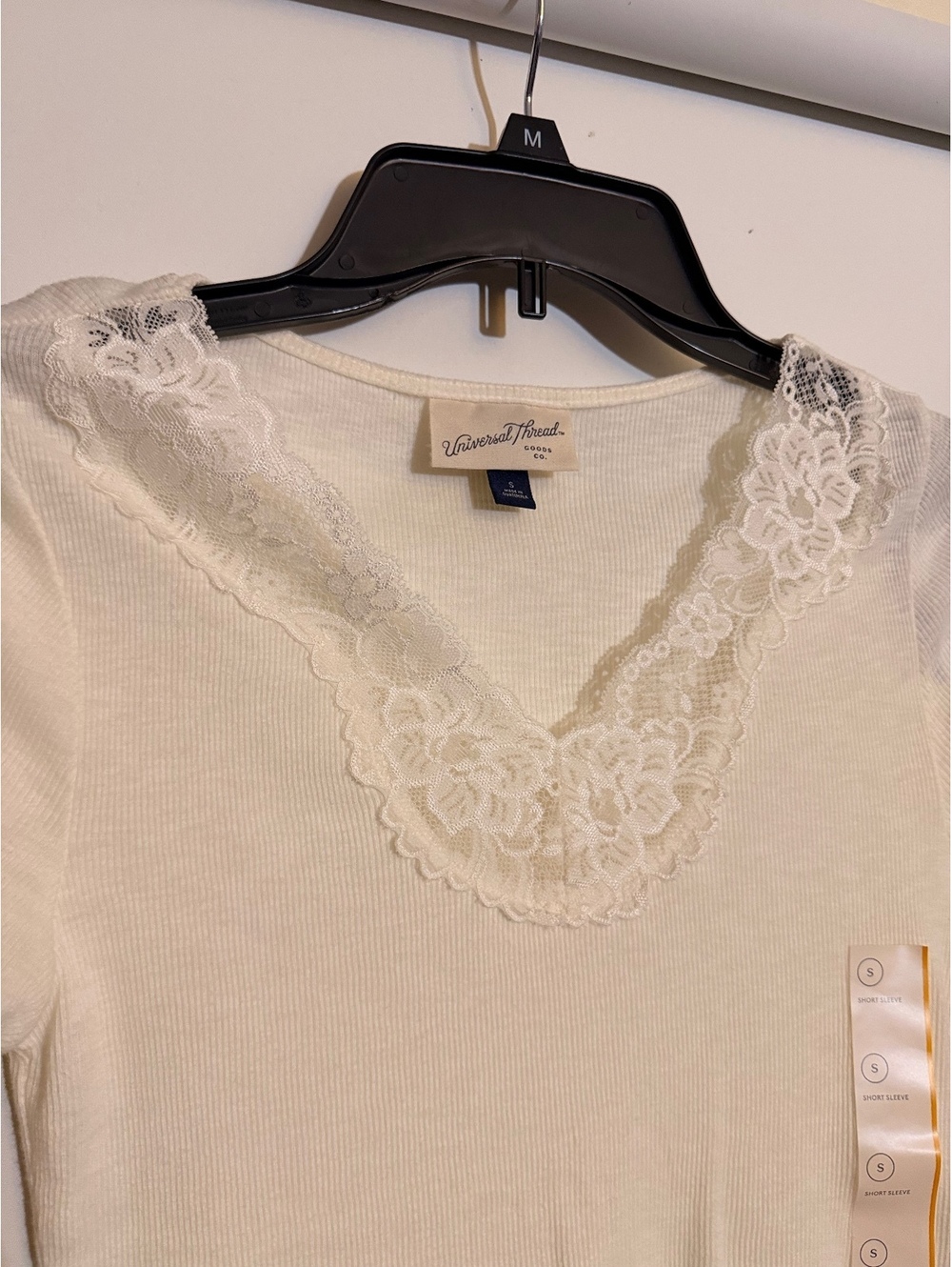 Universal Thread Top Size Small - Picture 2 of 4